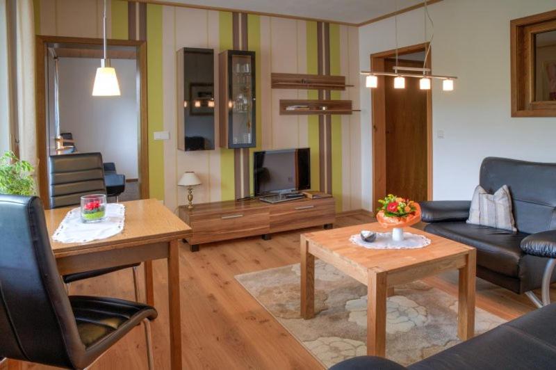 3 Sterne Ferienwohnung Pape Schmallenberg Exteriör bild